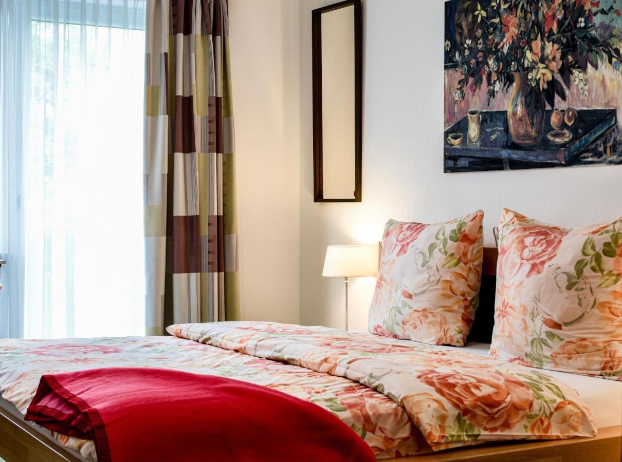 Gartenhotel Garni Pension B&B Innsbruck Kültér fotó