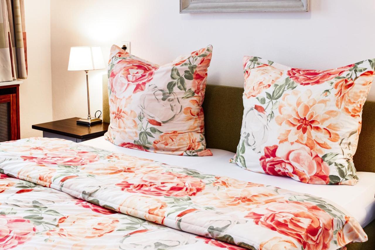Gartenhotel Garni Pension B&B Innsbruck Kültér fotó