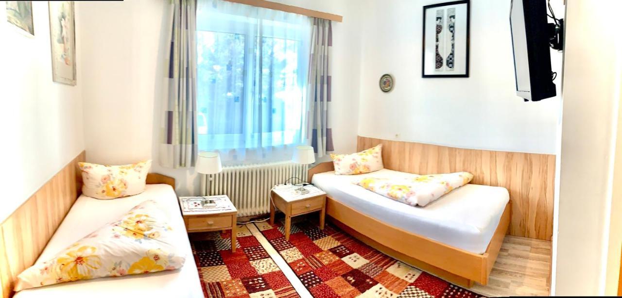 Gartenhotel Garni Pension B&B Innsbruck Kültér fotó