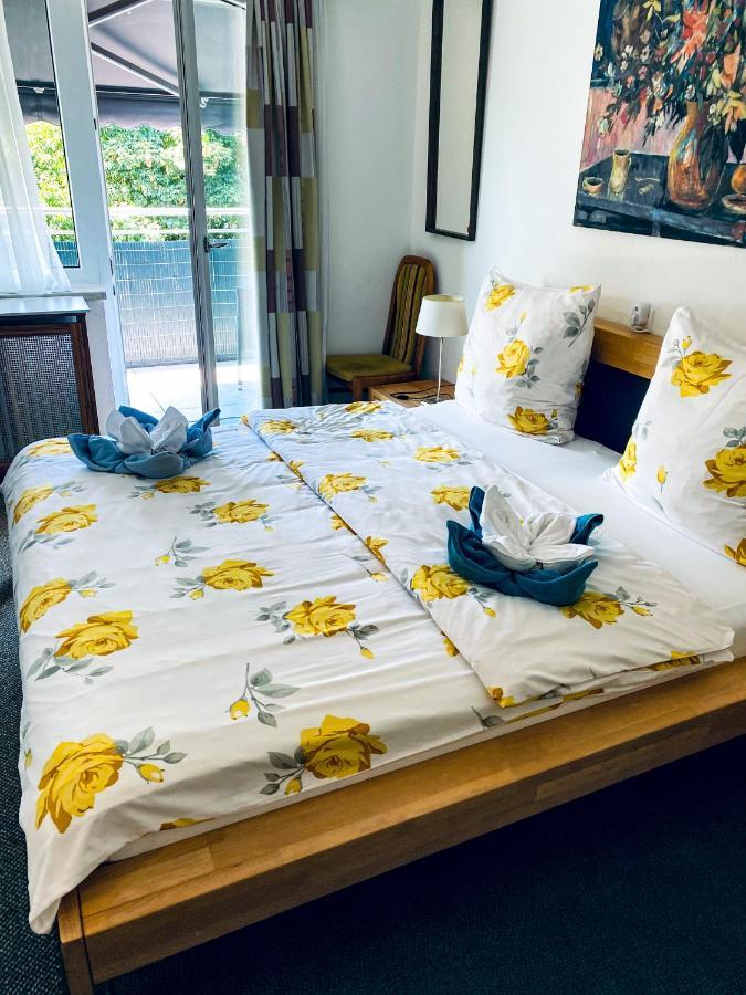 Gartenhotel Garni Pension B&B Innsbruck Kültér fotó