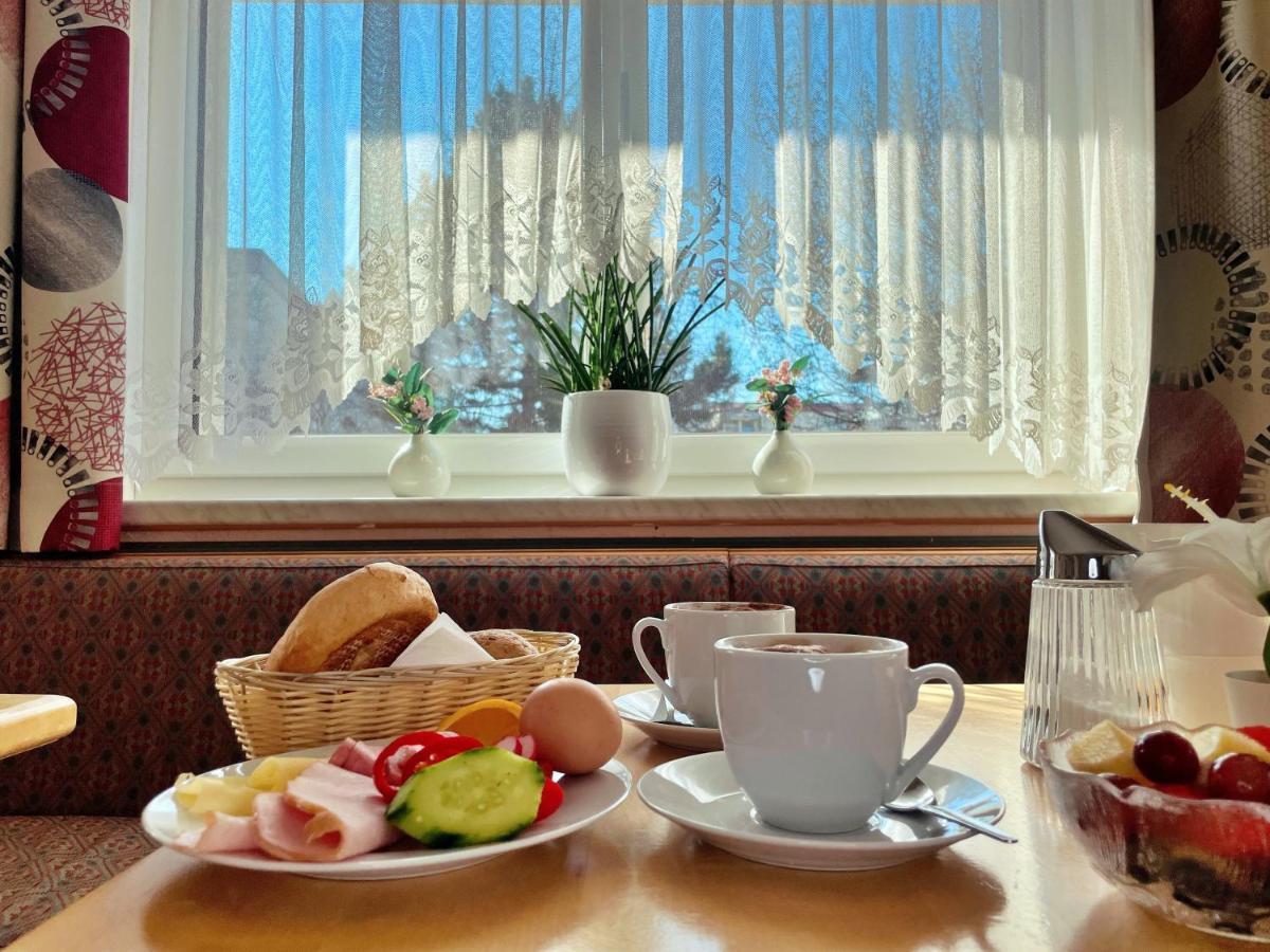 Gartenhotel Garni Pension B&B Innsbruck Kültér fotó