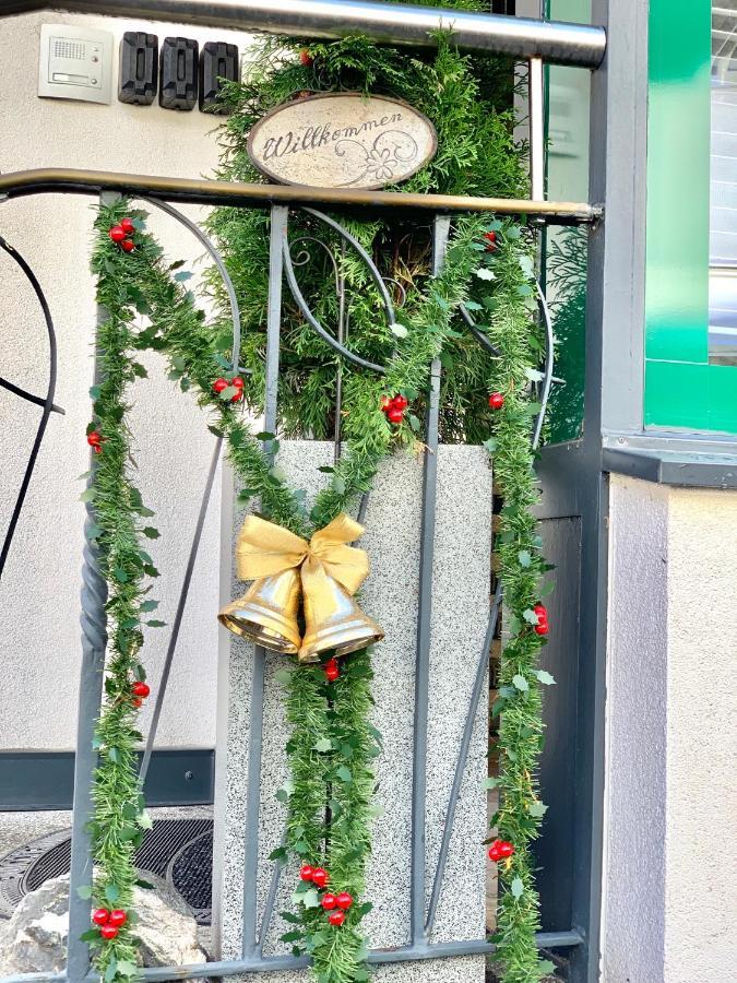 Gartenhotel Garni Pension B&B Innsbruck Kültér fotó
